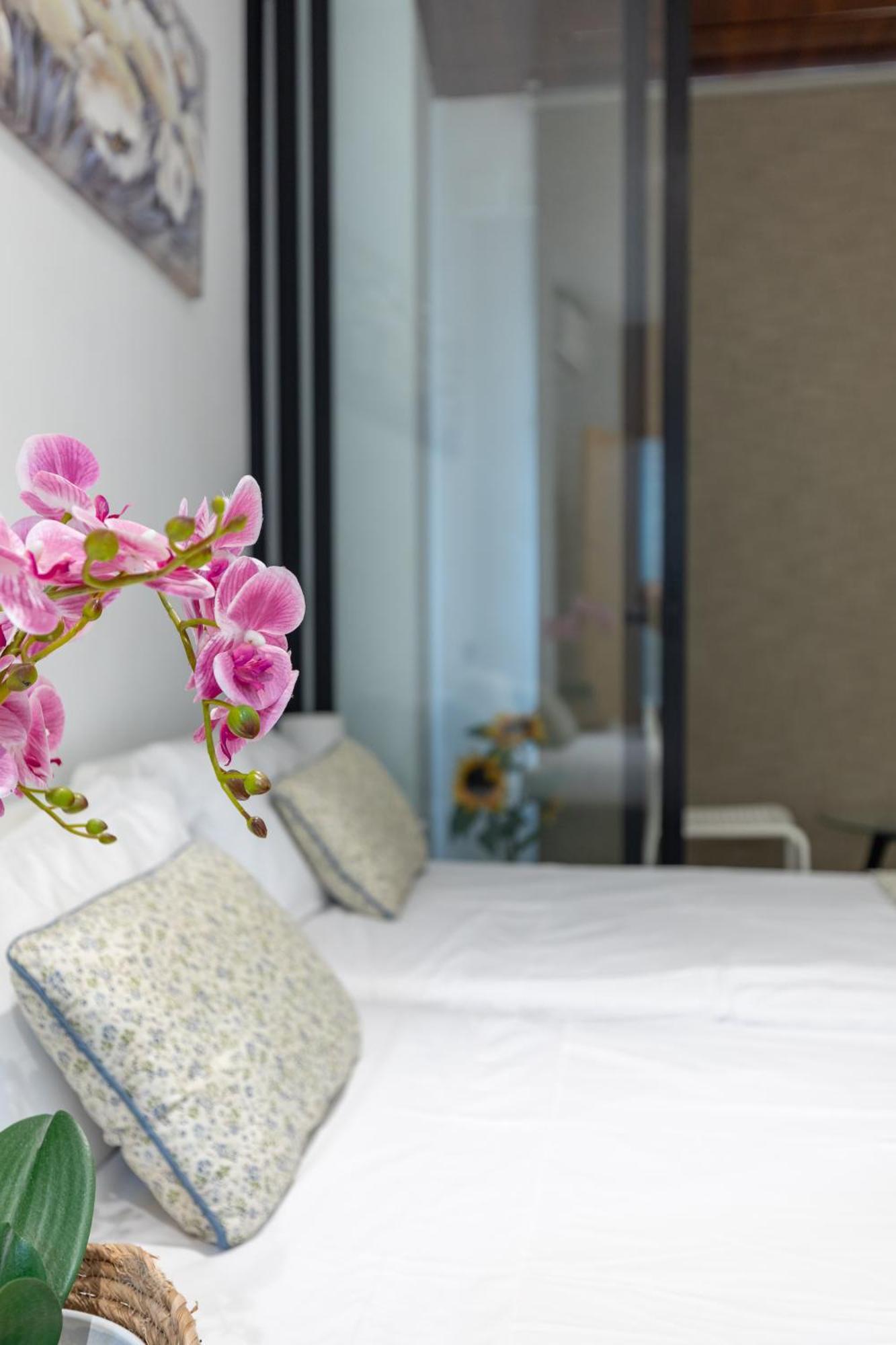 Aparthotel Mediterraneo By Neohotels-Centro 8 Min By Metro Valencia Bagian luar foto
